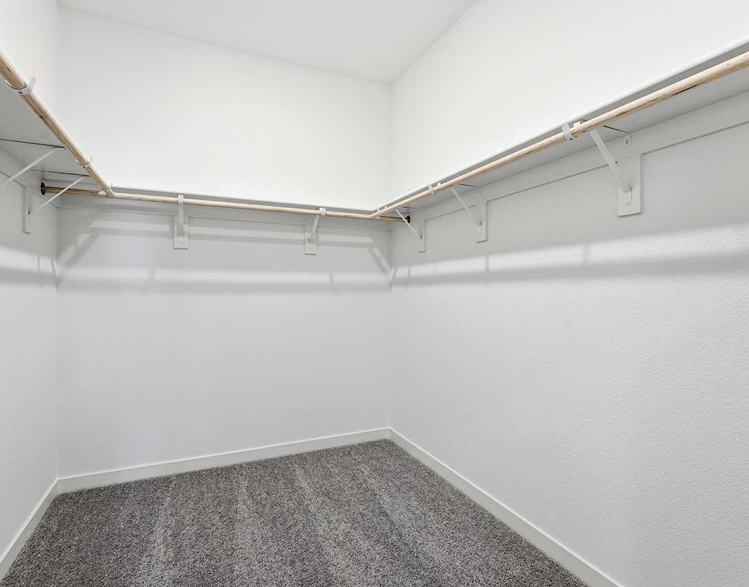 Detail Gallery Image 16 of 18 For 104 Dogwood St, Hollister,  CA 95023 - 3 Beds | 2/1 Baths
