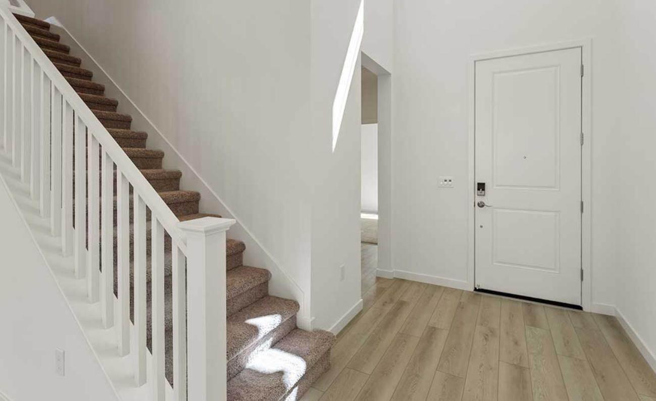 Detail Gallery Image 5 of 14 For 104 Dogwood St, Hollister,  CA 95023 - 3 Beds | 2/1 Baths