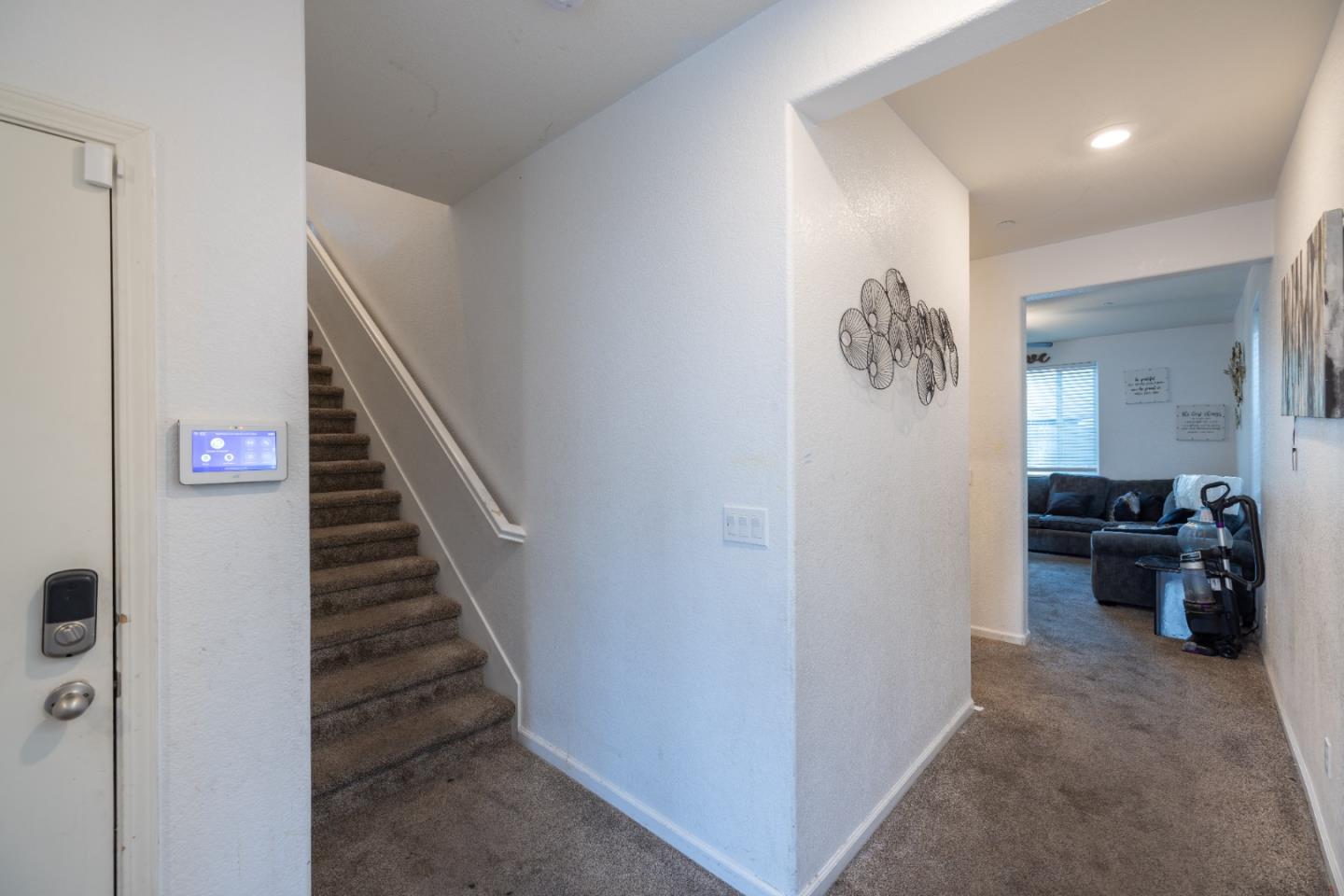 Detail Gallery Image 26 of 43 For 654 Flagstone Dr, Stockton,  CA 95206 - 5 Beds | 3 Baths