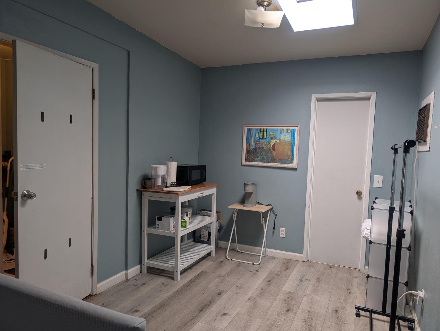 Detail Gallery Image 19 of 20 For 481 Rutland Ave, San Jose,  CA 95128 - 2 Beds | 2 Baths