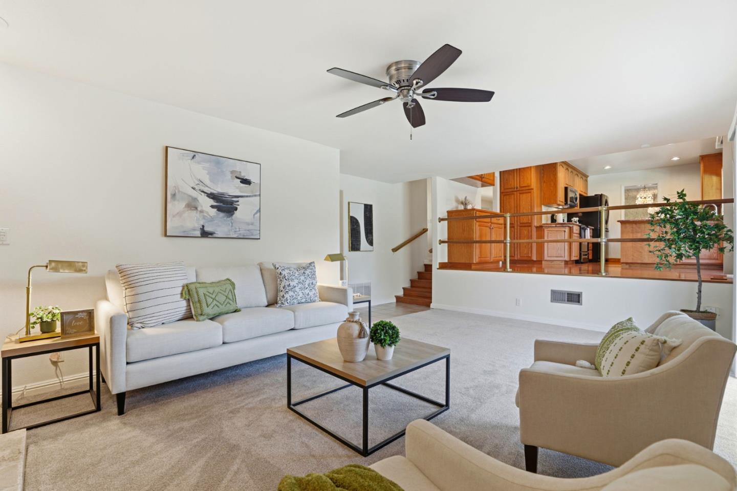 Detail Gallery Image 13 of 35 For 481 Barron Park Ct, San Jose,  CA 95136 - 4 Beds | 2/1 Baths