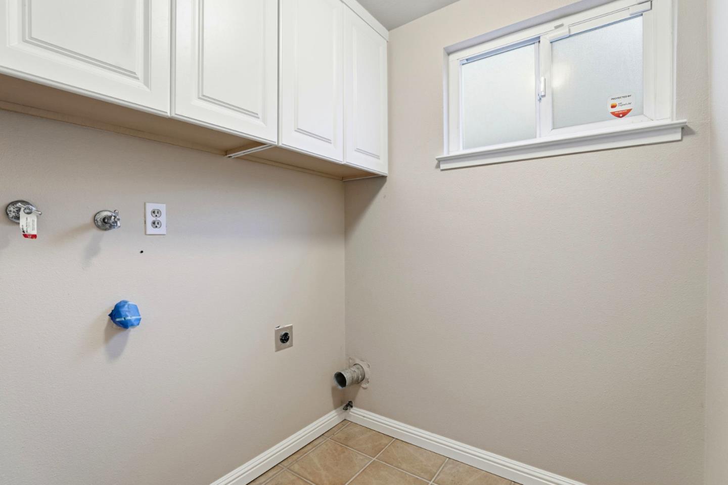 Detail Gallery Image 16 of 35 For 481 Barron Park Ct, San Jose,  CA 95136 - 4 Beds | 2/1 Baths
