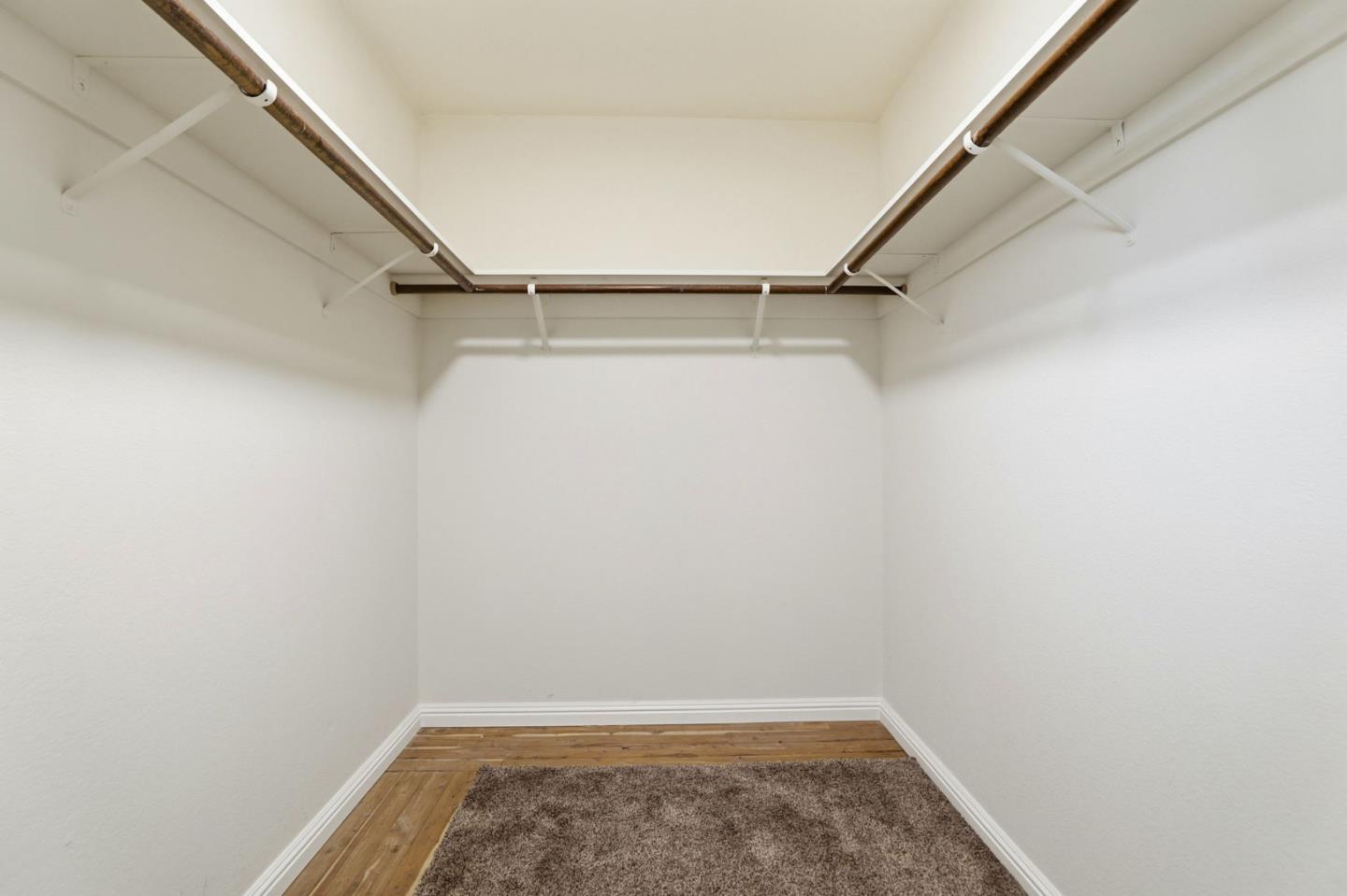 Detail Gallery Image 20 of 35 For 481 Barron Park Ct, San Jose,  CA 95136 - 4 Beds | 2/1 Baths