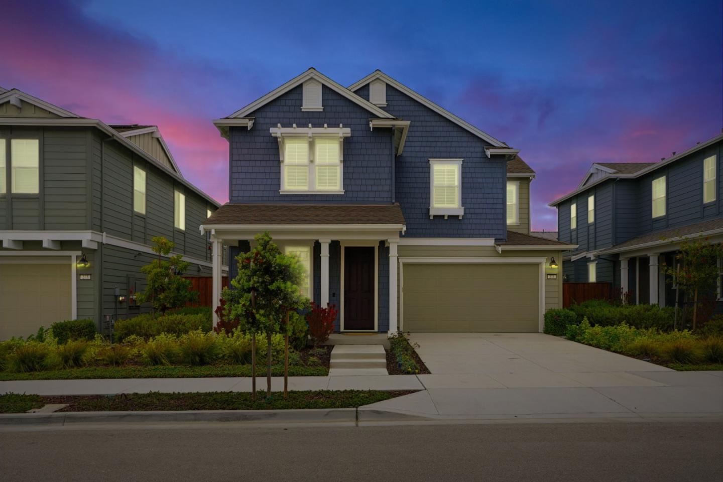 Detail Gallery Image 2 of 58 For 275 Skyview Dr, Marina,  CA 93933 - 3 Beds | 3 Baths