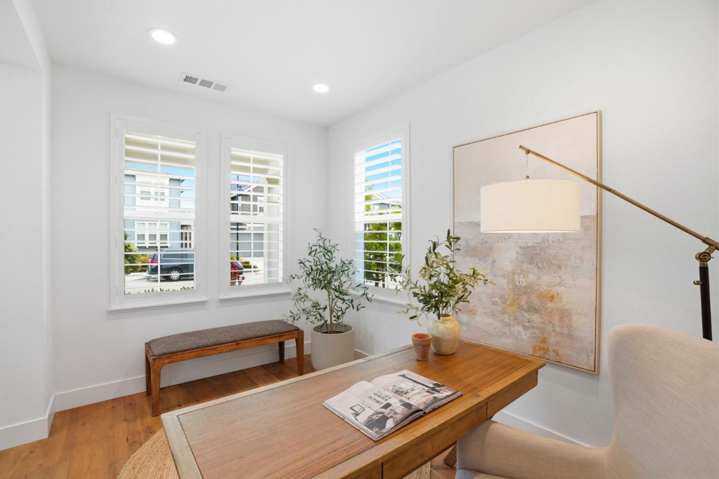 Detail Gallery Image 20 of 58 For 275 Skyview Dr, Marina,  CA 93933 - 3 Beds | 3 Baths