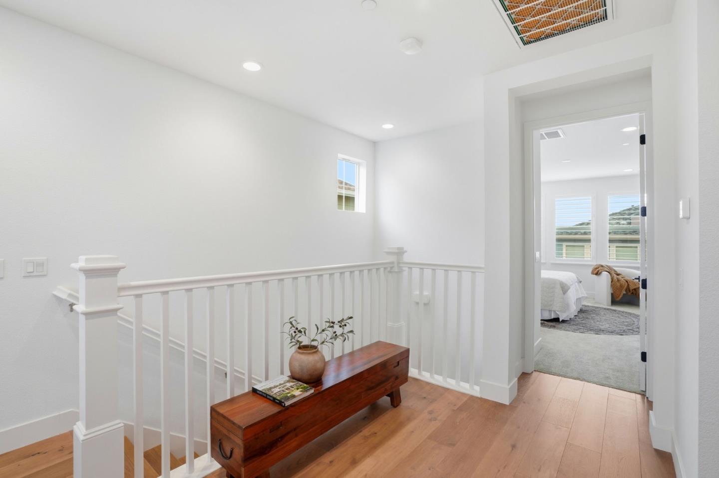 Detail Gallery Image 27 of 58 For 275 Skyview Dr, Marina,  CA 93933 - 3 Beds | 3 Baths