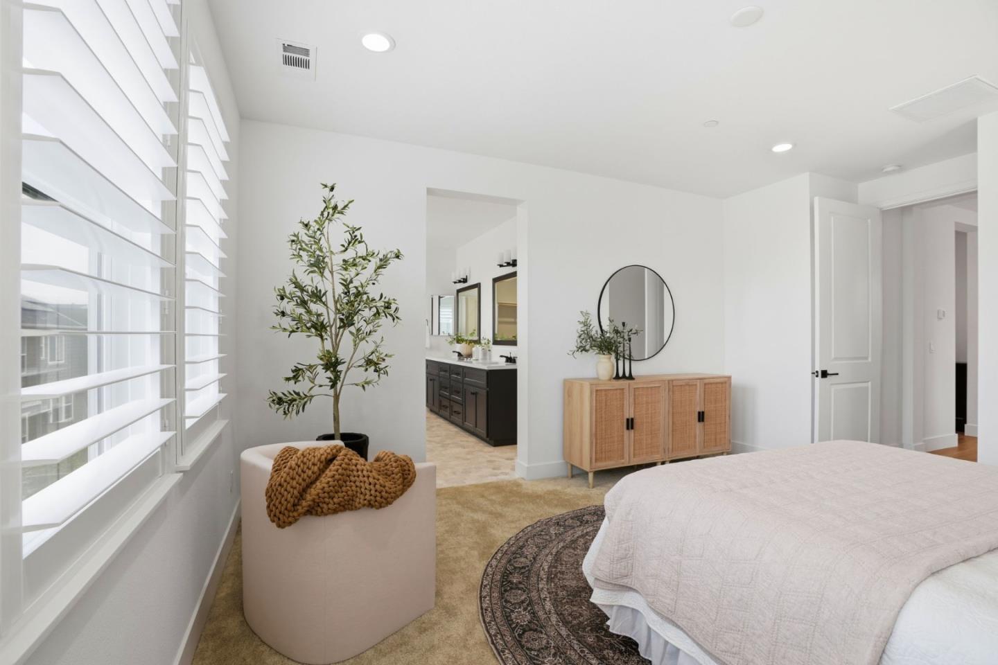 Detail Gallery Image 29 of 58 For 275 Skyview Dr, Marina,  CA 93933 - 3 Beds | 3 Baths