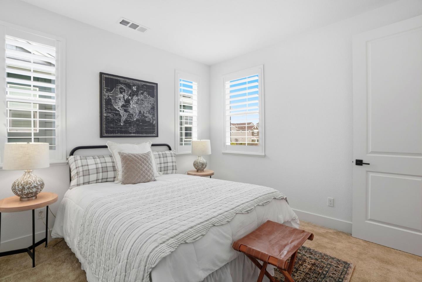 Detail Gallery Image 39 of 58 For 275 Skyview Dr, Marina,  CA 93933 - 3 Beds | 3 Baths