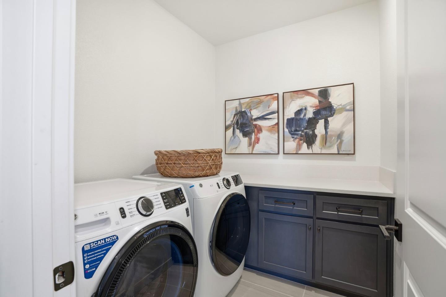 Detail Gallery Image 43 of 58 For 275 Skyview Dr, Marina,  CA 93933 - 3 Beds | 3 Baths