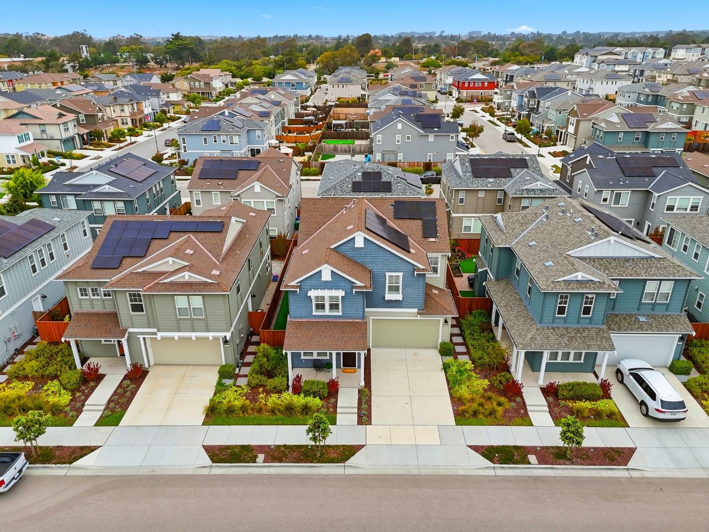 Detail Gallery Image 47 of 58 For 275 Skyview Dr, Marina,  CA 93933 - 3 Beds | 3 Baths