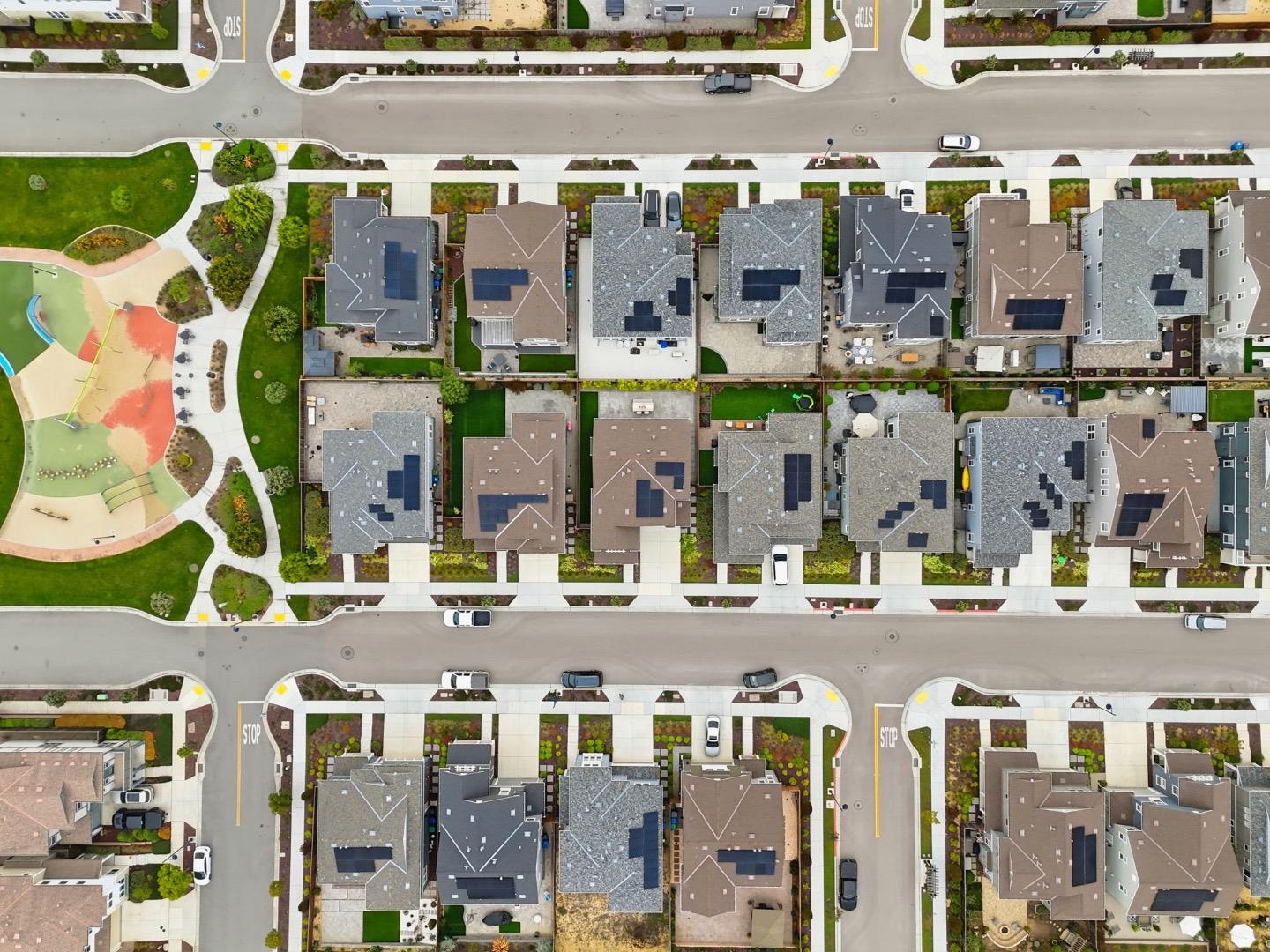 Detail Gallery Image 50 of 58 For 275 Skyview Dr, Marina,  CA 93933 - 3 Beds | 3 Baths