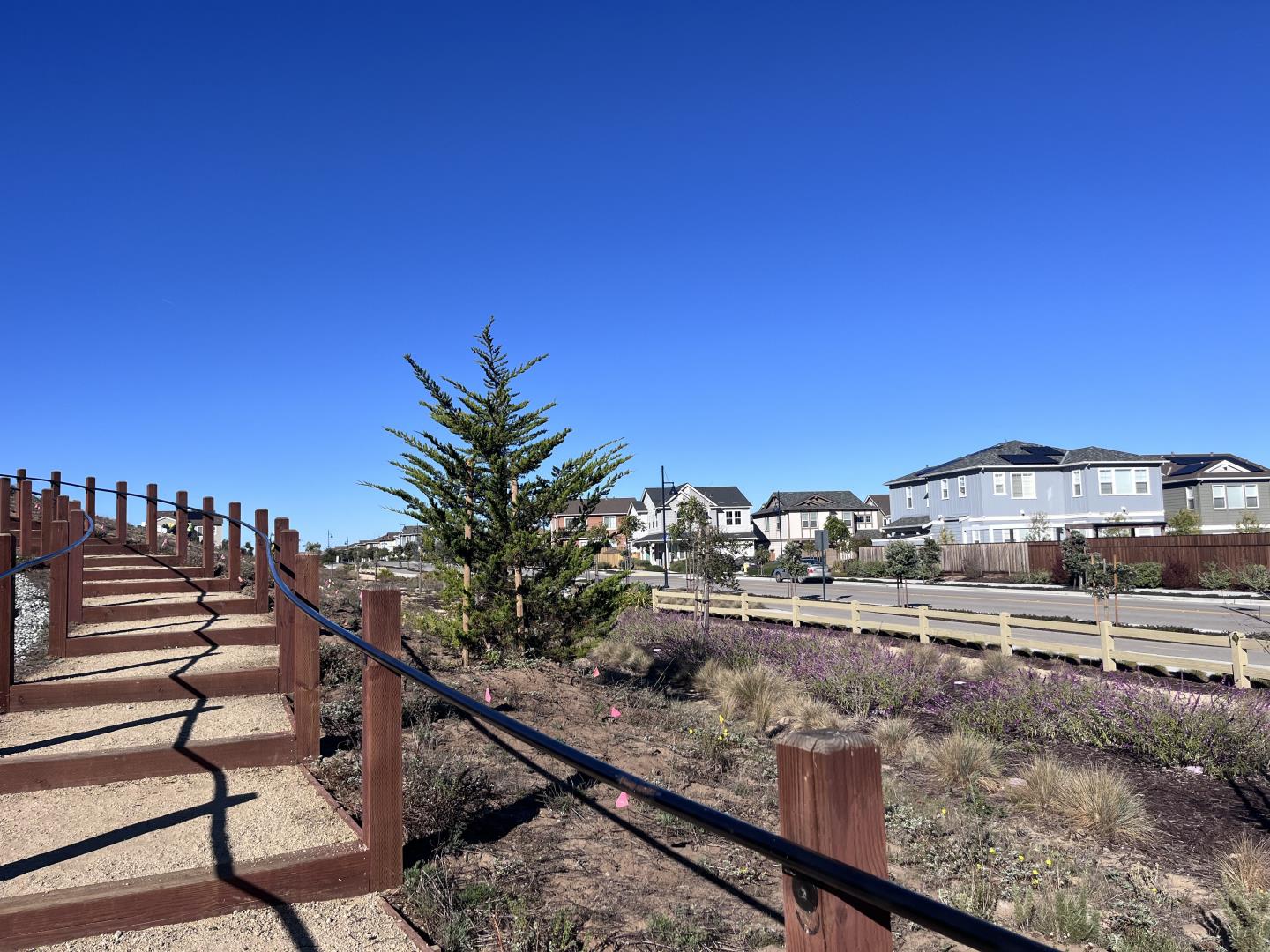 Detail Gallery Image 57 of 58 For 275 Skyview Dr, Marina,  CA 93933 - 3 Beds | 3 Baths