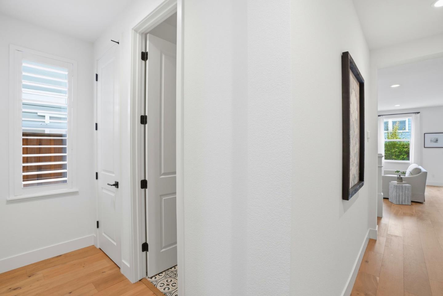 Detail Gallery Image 8 of 58 For 275 Skyview Dr, Marina,  CA 93933 - 3 Beds | 3 Baths