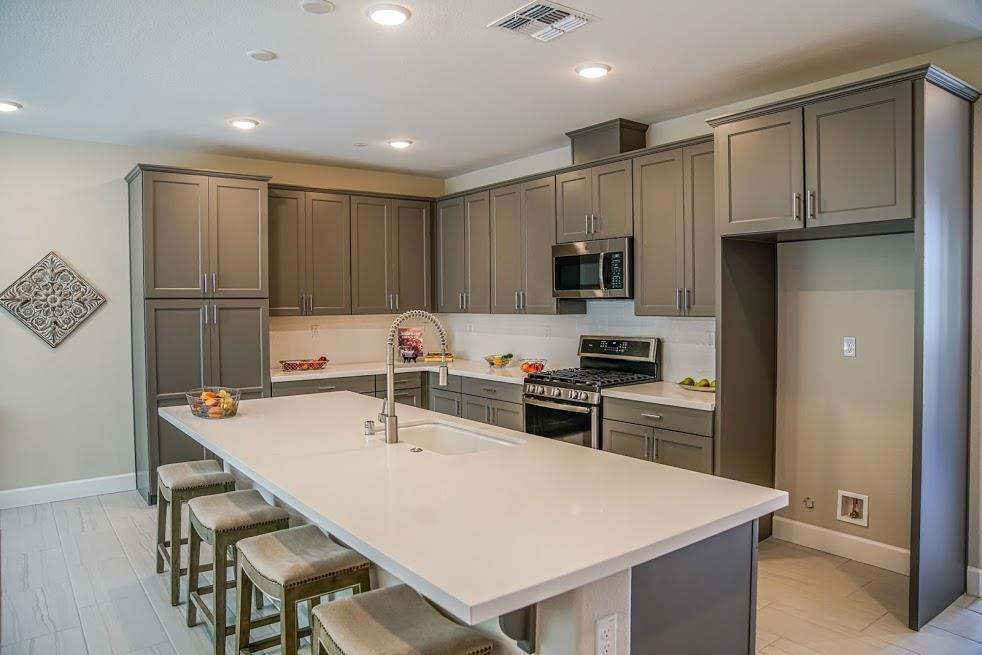 Detail Gallery Image 14 of 35 For 81 S Milpitas Blvd, Milpitas,  CA 95035 - 2 Beds | 2/1 Baths