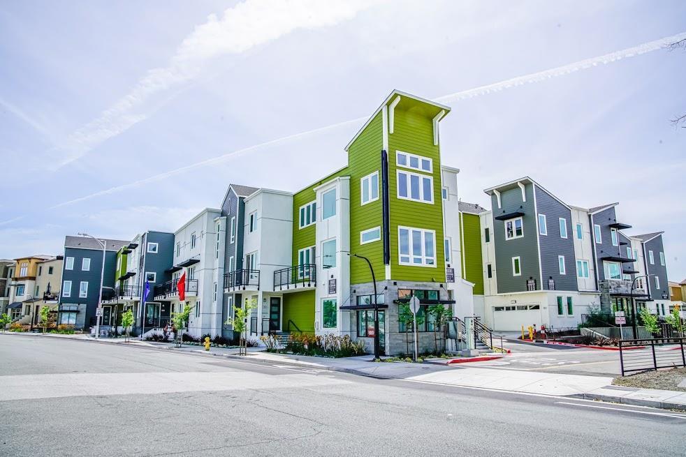 Detail Gallery Image 31 of 35 For 81 S Milpitas Blvd, Milpitas,  CA 95035 - 2 Beds | 2/1 Baths