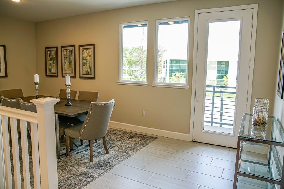 Detail Gallery Image 9 of 35 For 81 S Milpitas Blvd, Milpitas,  CA 95035 - 2 Beds | 2/1 Baths