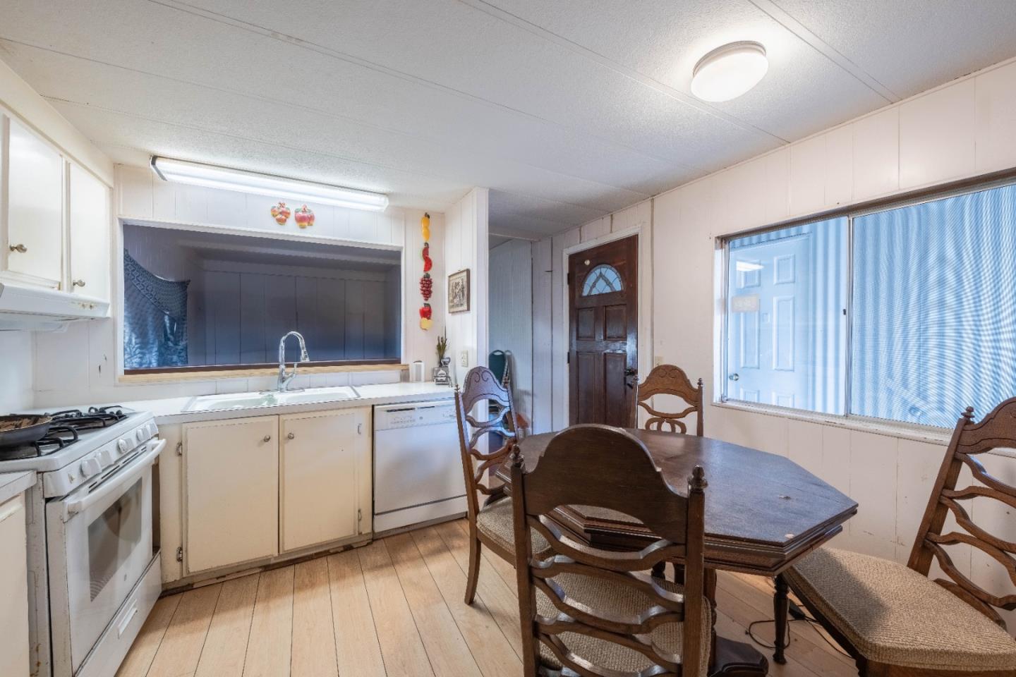 Detail Gallery Image 11 of 25 For 13624 Monte Del Sol #142,  Castroville,  CA 95012 - 2 Beds | 2 Baths