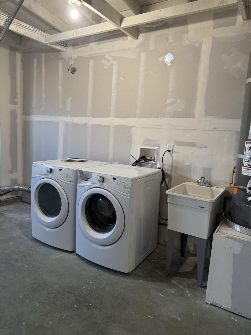 Detail Gallery Image 22 of 24 For 501 Cedar Dr, Watsonville,  CA 95076 - 2 Beds | 1/1 Baths