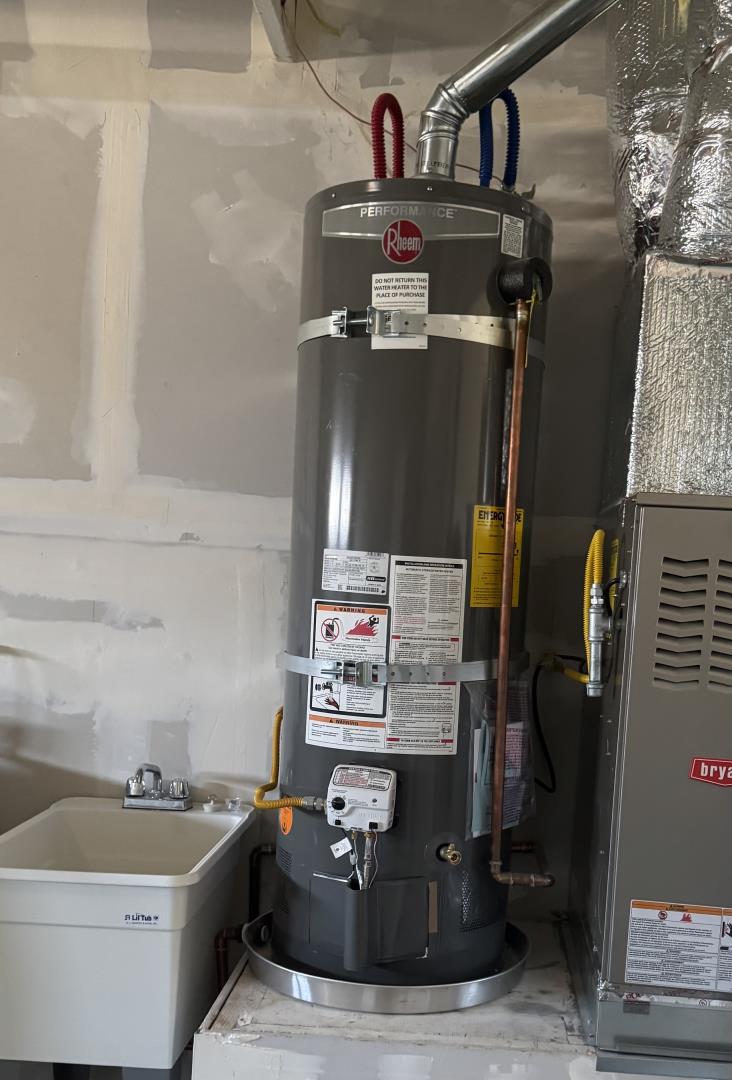 Detail Gallery Image 23 of 24 For 501 Cedar Dr, Watsonville,  CA 95076 - 2 Beds | 1/1 Baths