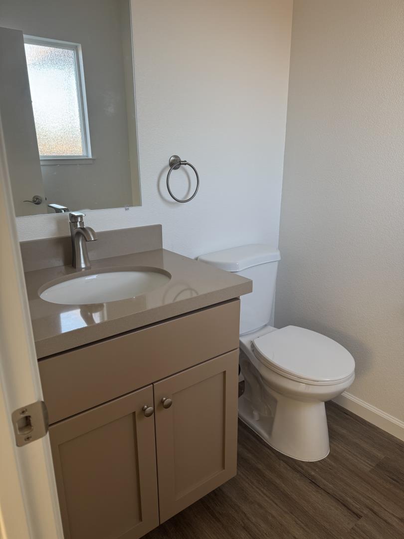 Detail Gallery Image 7 of 24 For 501 Cedar Dr, Watsonville,  CA 95076 - 2 Beds | 1/1 Baths