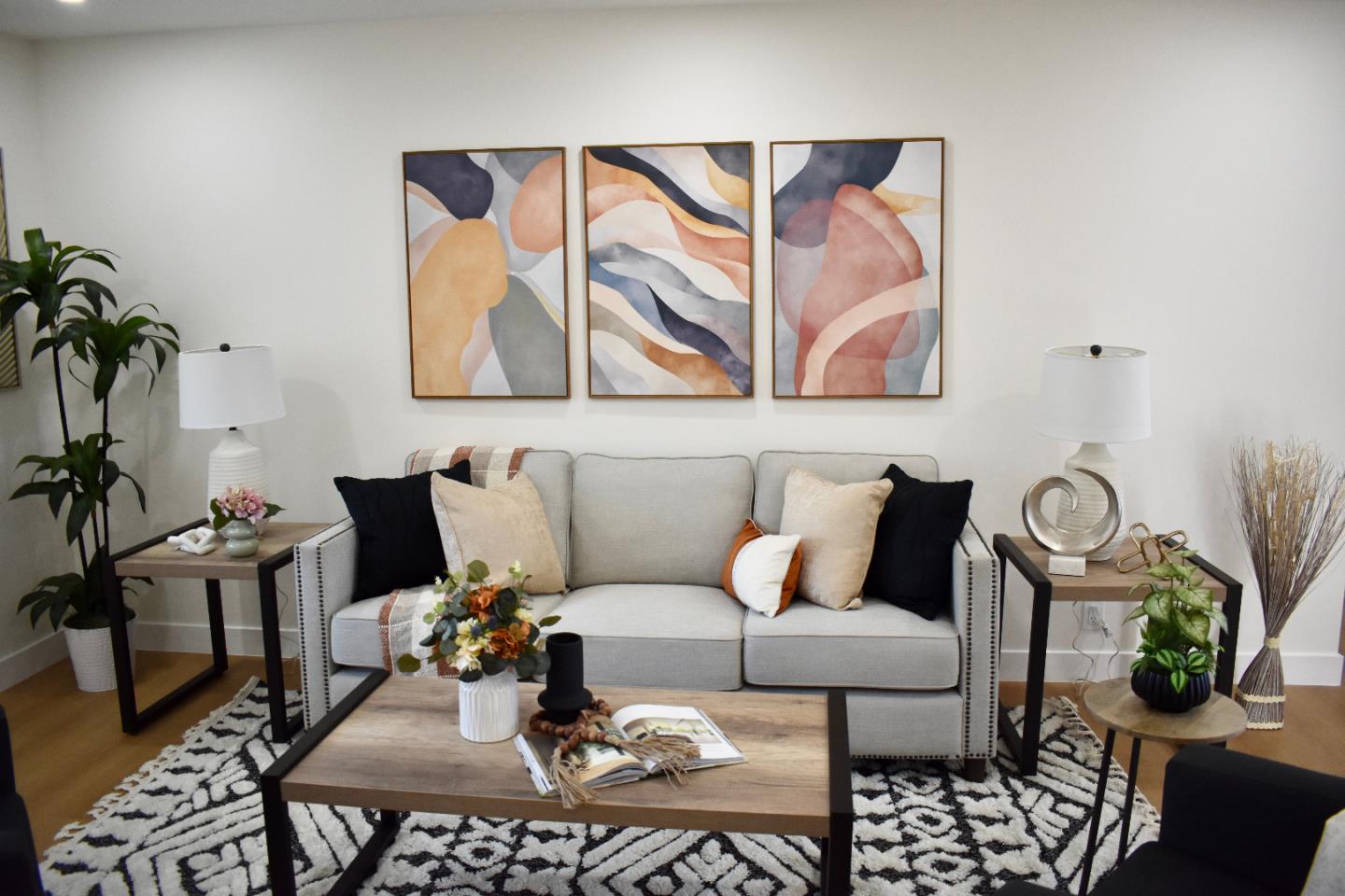 Detail Gallery Image 4 of 28 For 13754 Highwood Dr, San Jose,  CA 95127 - 3 Beds | 1 Baths