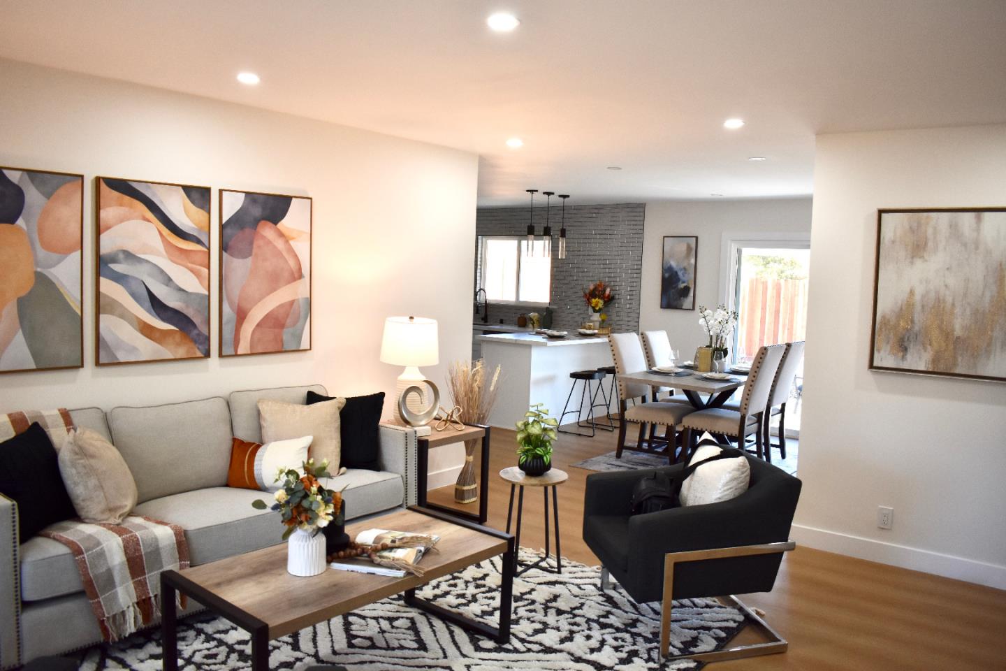 Detail Gallery Image 5 of 28 For 13754 Highwood Dr, San Jose,  CA 95127 - 3 Beds | 1 Baths