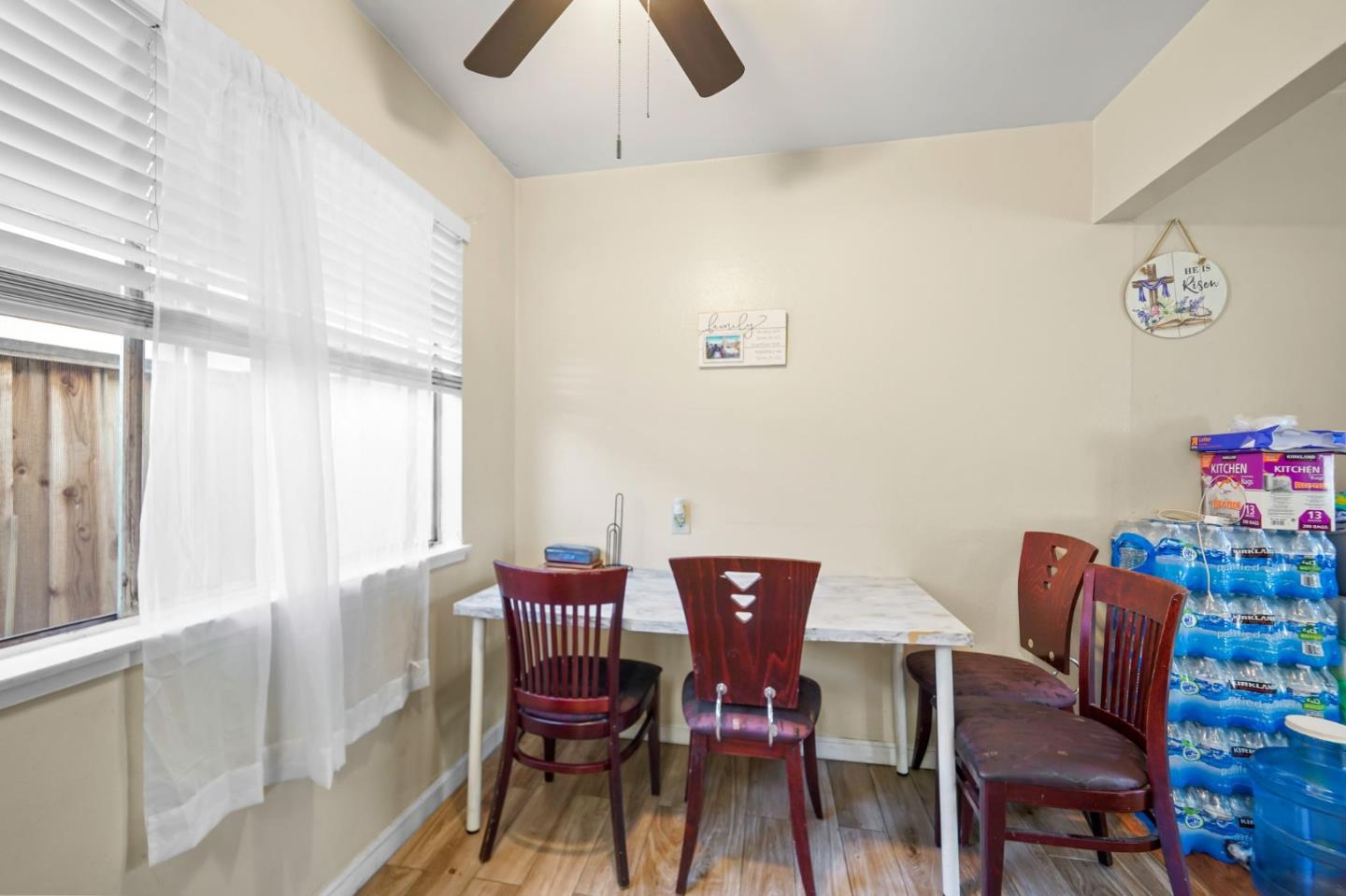 Detail Gallery Image 15 of 26 For 2421 Karen Dr, Santa Clara,  CA 95050 - – Beds | – Baths