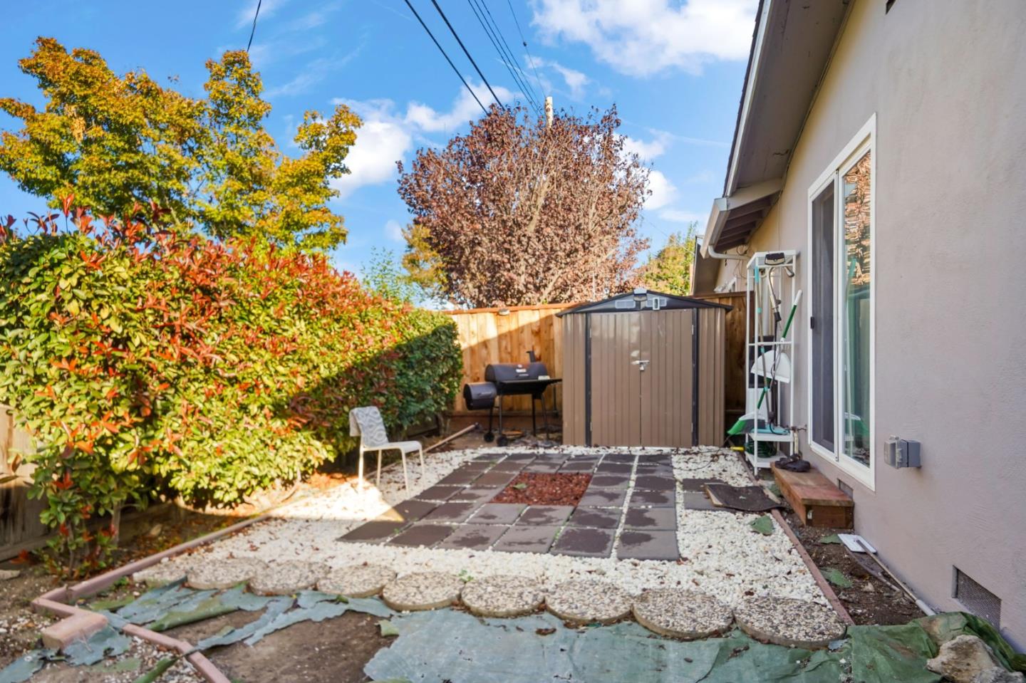 Detail Gallery Image 5 of 26 For 2421 Karen Dr, Santa Clara,  CA 95050 - – Beds | – Baths