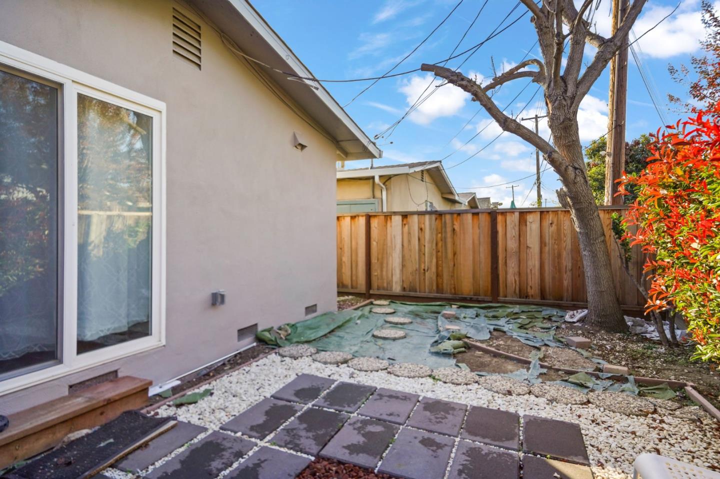 Detail Gallery Image 6 of 26 For 2421 Karen Dr, Santa Clara,  CA 95050 - – Beds | – Baths