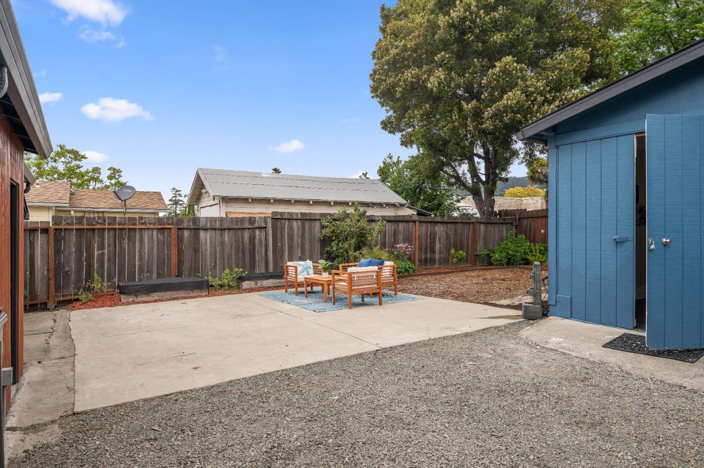 Detail Gallery Image 32 of 40 For 6900 Thornhill Dr, Oakland,  CA 94611 - 3 Beds | 3 Baths