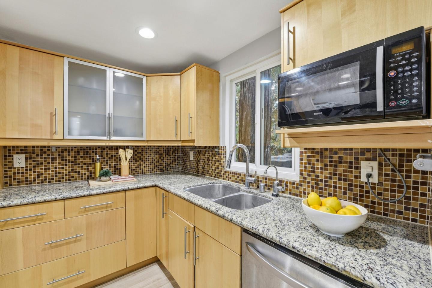 Detail Gallery Image 16 of 37 For 1117 Indian Summer Ct #4,  San Jose,  CA 95122 - 2 Beds | 1 Baths