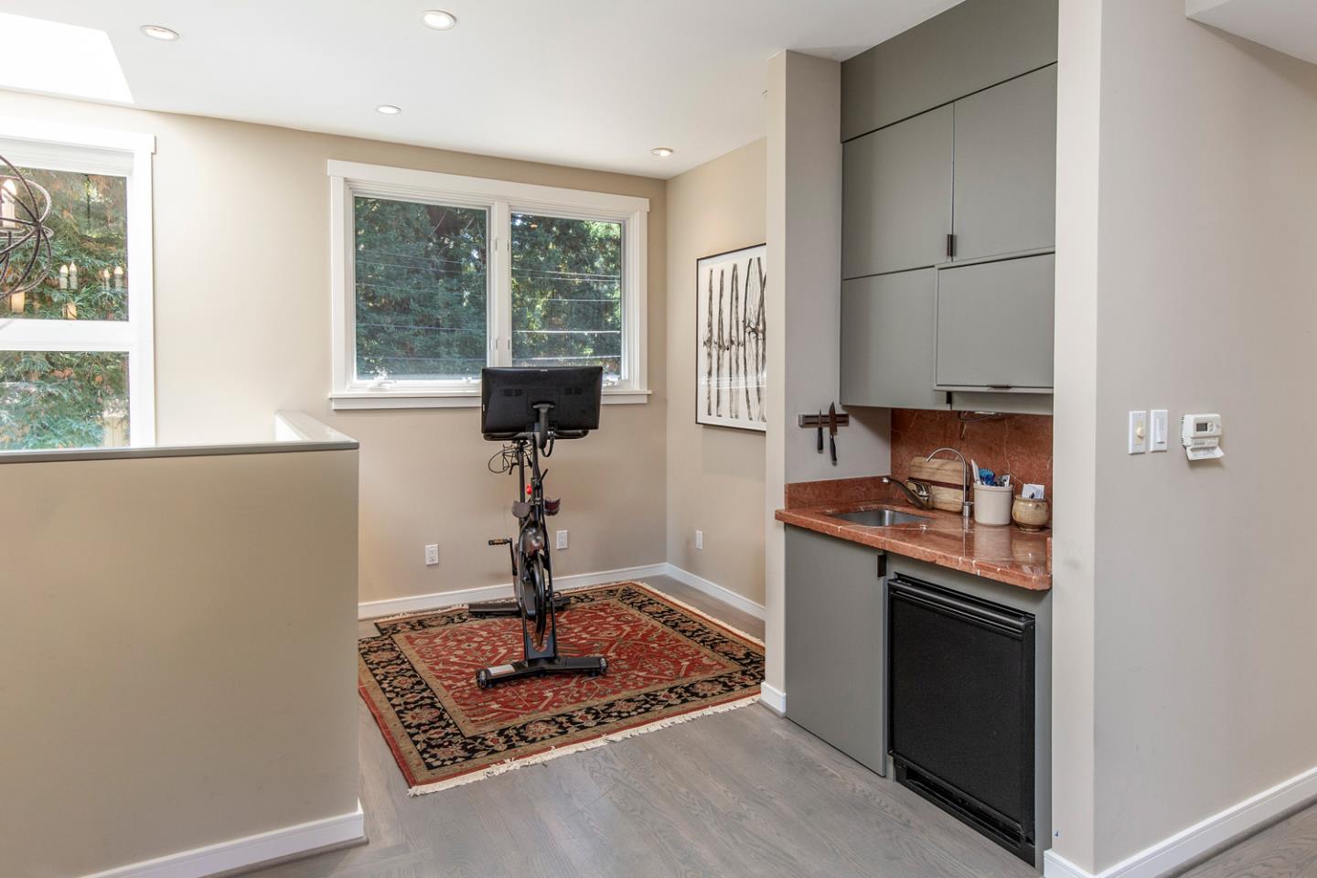 Detail Gallery Image 25 of 45 For 135 Wyndham Dr, Portola Valley,  CA 94028 - 4 Beds | 3/1 Baths