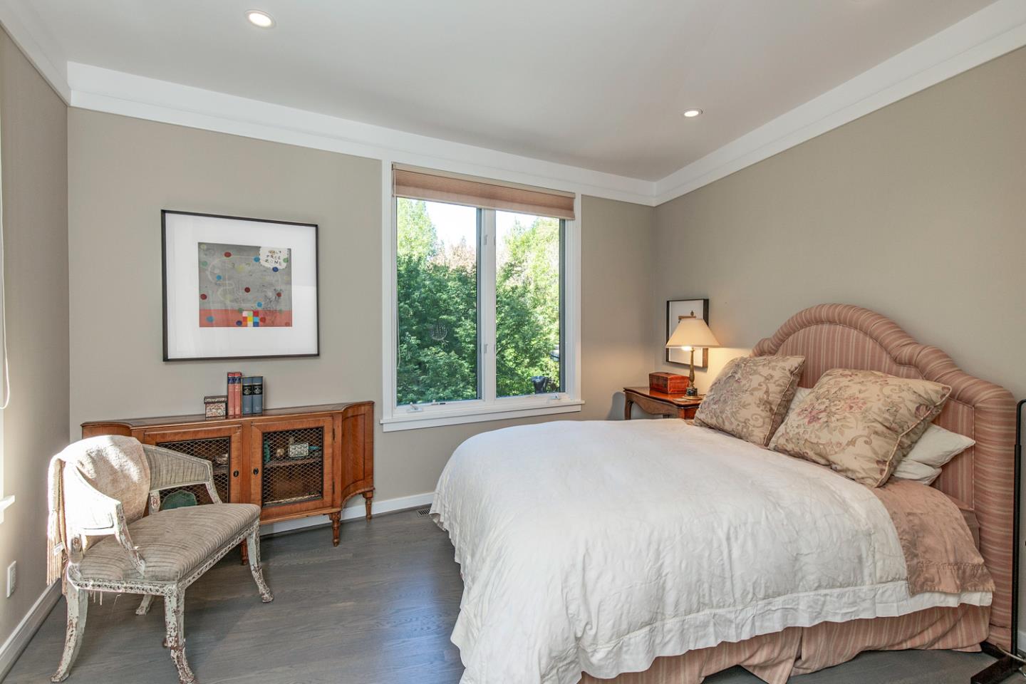 Detail Gallery Image 28 of 45 For 135 Wyndham Dr, Portola Valley,  CA 94028 - 4 Beds | 3/1 Baths