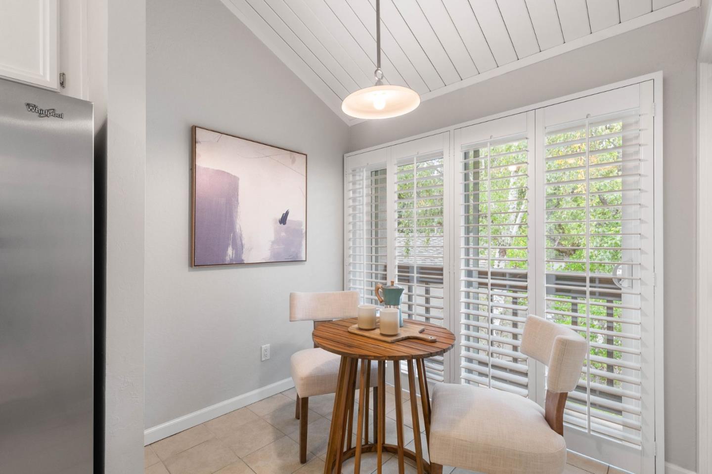 Detail Gallery Image 11 of 28 For 2371 Ticonderoga Dr, San Mateo,  CA 94402 - 2 Beds | 2/1 Baths