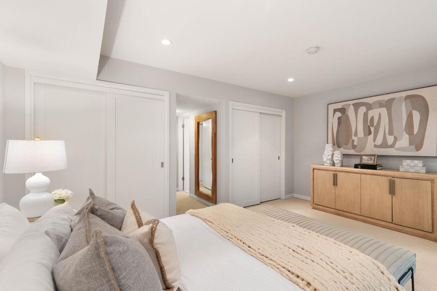 Detail Gallery Image 17 of 28 For 2371 Ticonderoga Dr, San Mateo,  CA 94402 - 2 Beds | 2/1 Baths