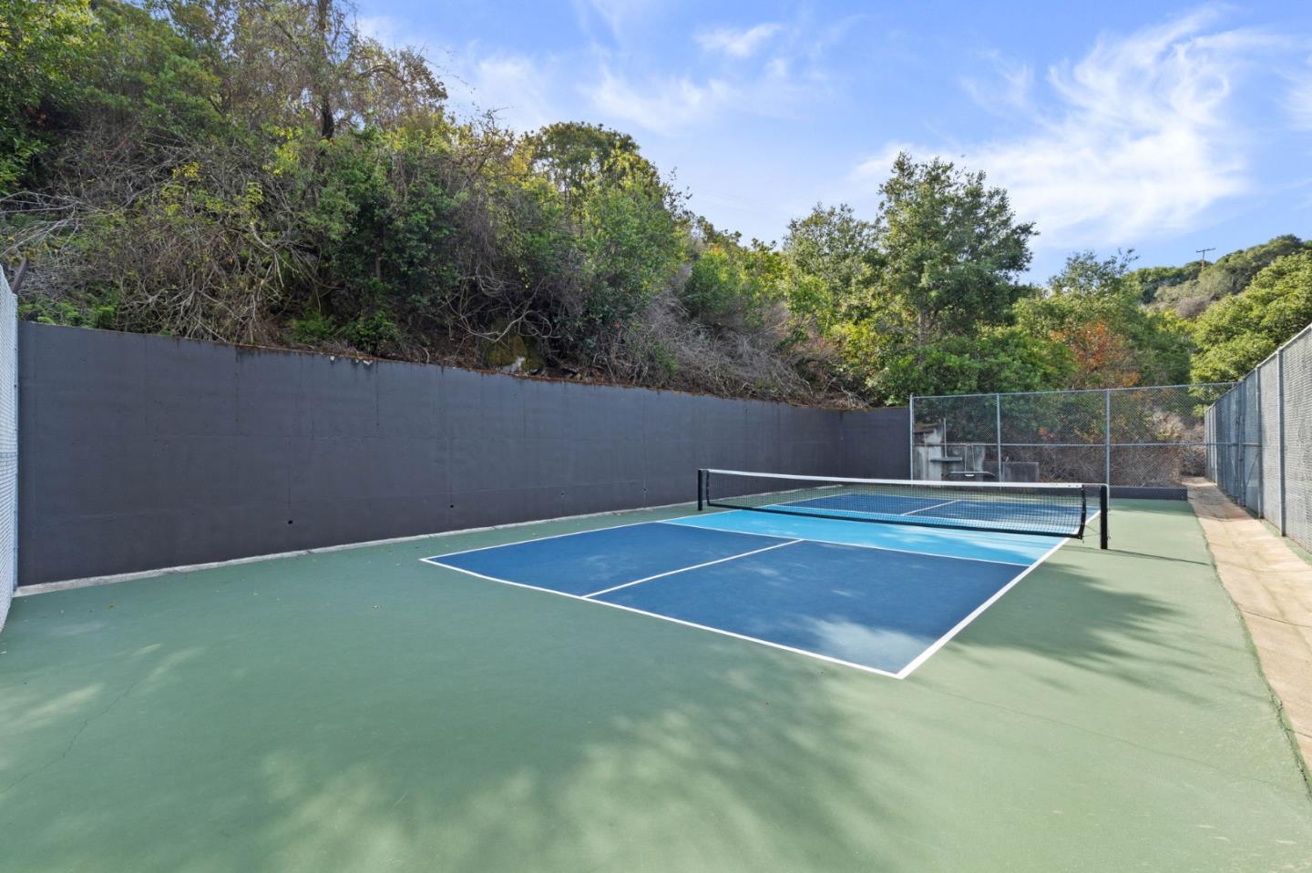 Detail Gallery Image 26 of 28 For 2371 Ticonderoga Dr, San Mateo,  CA 94402 - 2 Beds | 2/1 Baths