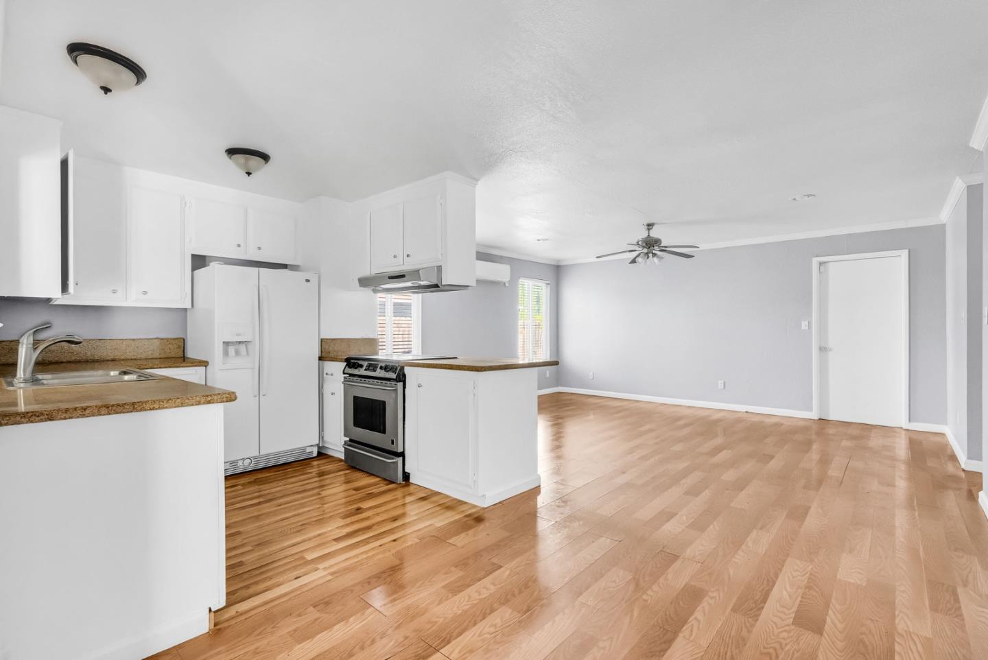 Detail Gallery Image 11 of 32 For 4382 Palo Verde Dr, Pittsburg,  CA 94565 - 3 Beds | 2 Baths