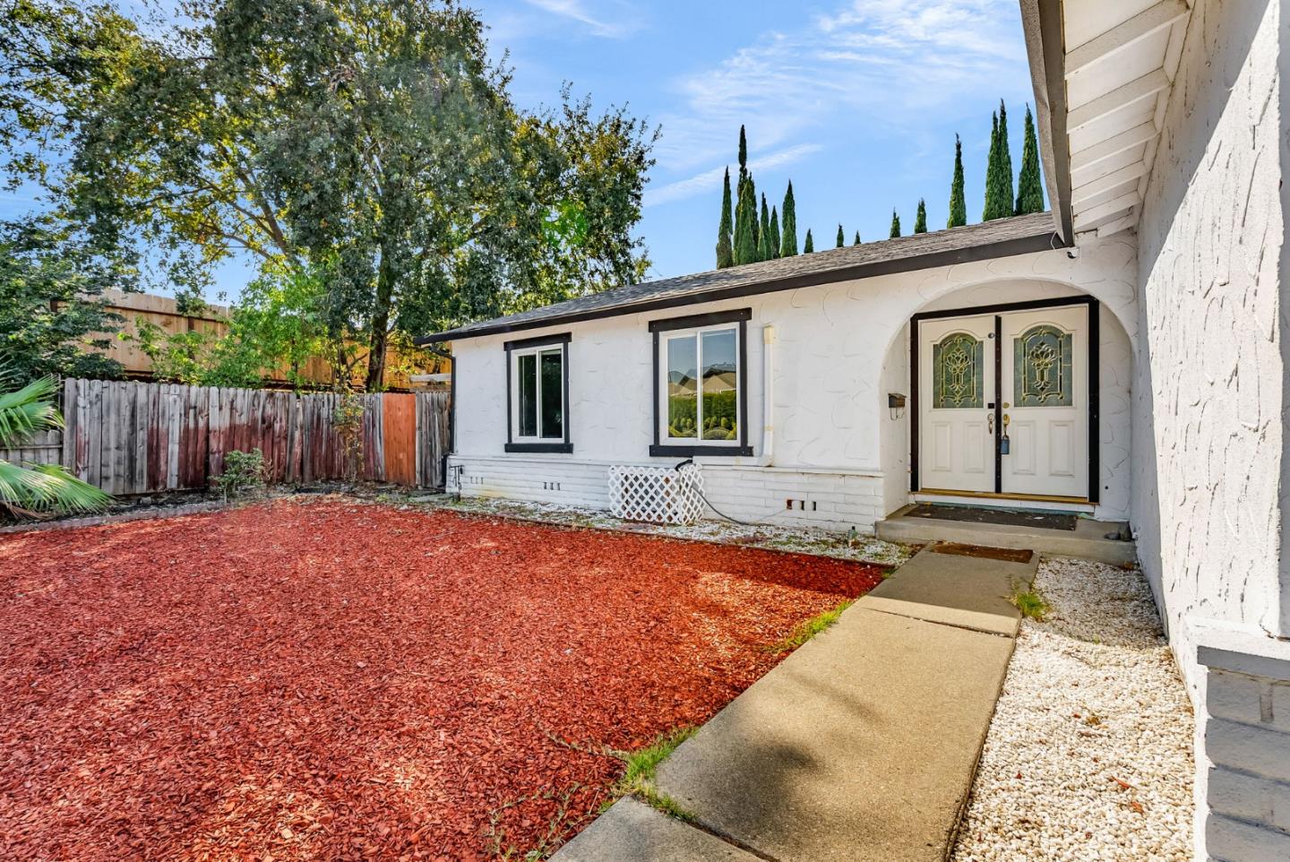 Detail Gallery Image 2 of 32 For 4382 Palo Verde Dr, Pittsburg,  CA 94565 - 3 Beds | 2 Baths