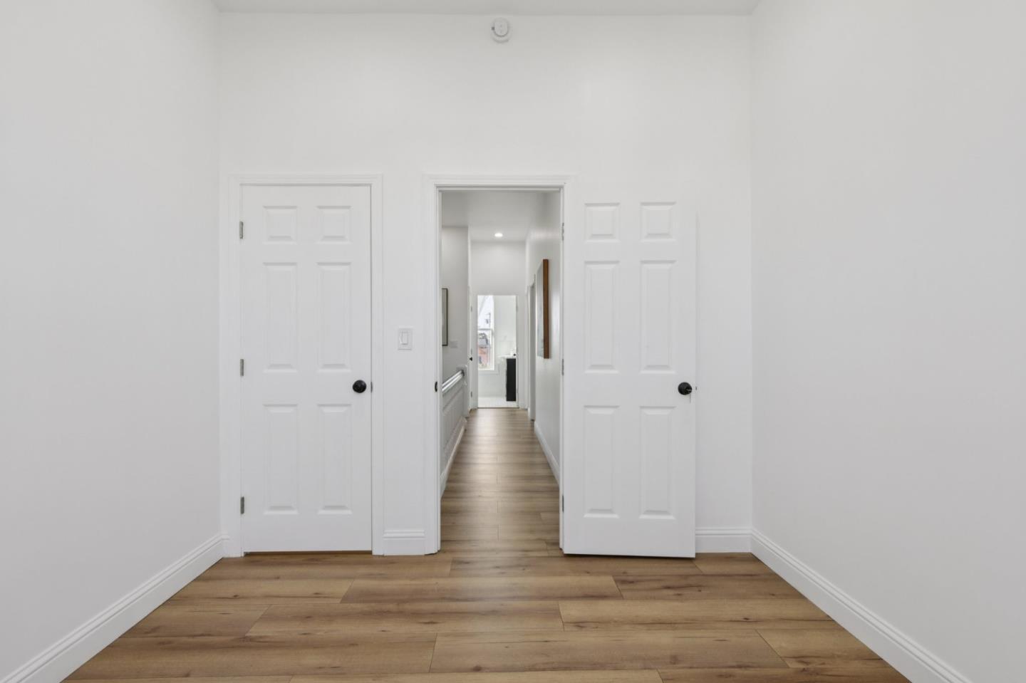 Detail Gallery Image 35 of 46 For 527 Faxon Ave, San Francisco,  CA 94112 - 4 Beds | 2/1 Baths