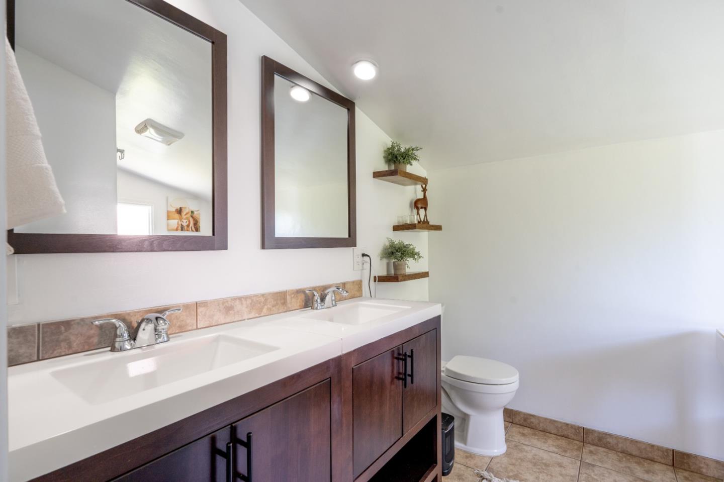 Detail Gallery Image 7 of 26 For 273 W Carmel Valley Rd, Carmel Valley,  CA 93924 - – Beds | – Baths