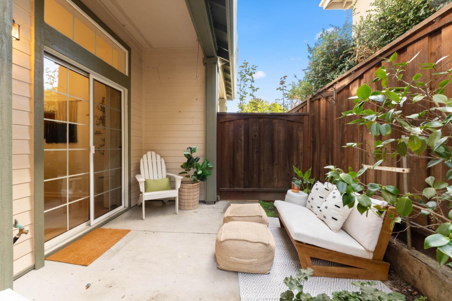 Detail Gallery Image 12 of 34 For 108 Kent Ct, Scotts Valley,  CA 95066 - 3 Beds | 2/1 Baths