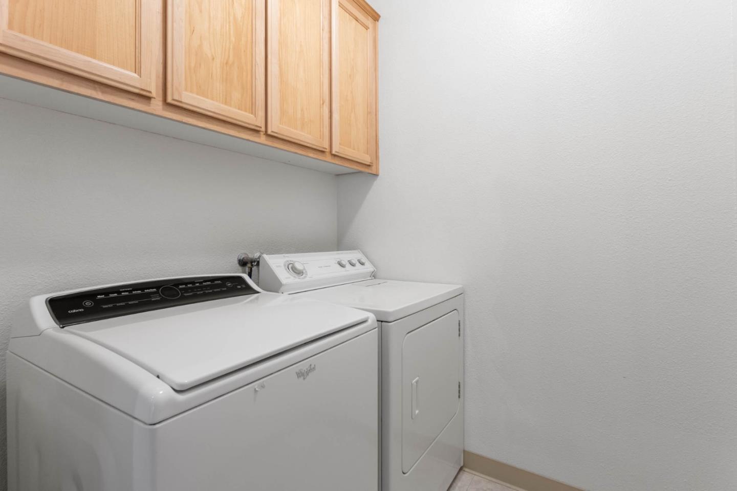 Detail Gallery Image 27 of 34 For 108 Kent Ct, Scotts Valley,  CA 95066 - 3 Beds | 2/1 Baths