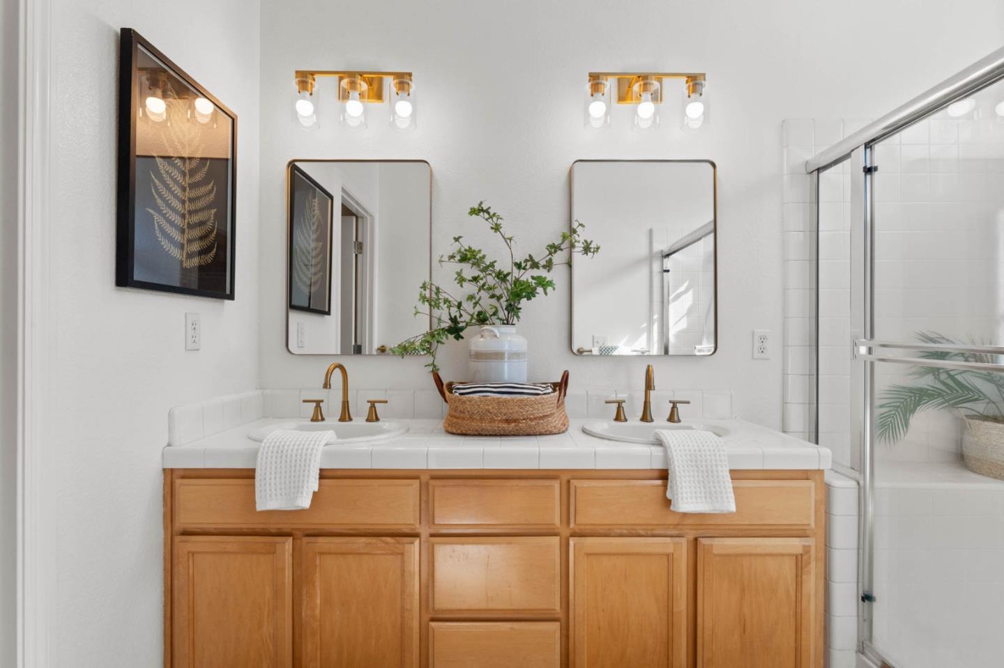 Detail Gallery Image 31 of 34 For 108 Kent Ct, Scotts Valley,  CA 95066 - 3 Beds | 2/1 Baths