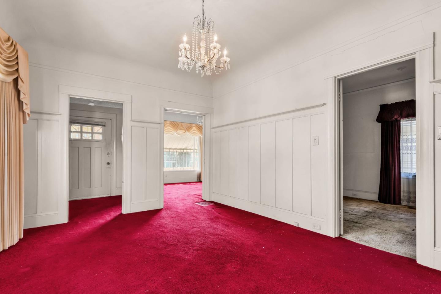 Detail Gallery Image 10 of 54 For 852 58th St, Oakland,  CA 94608 - – Beds | – Baths