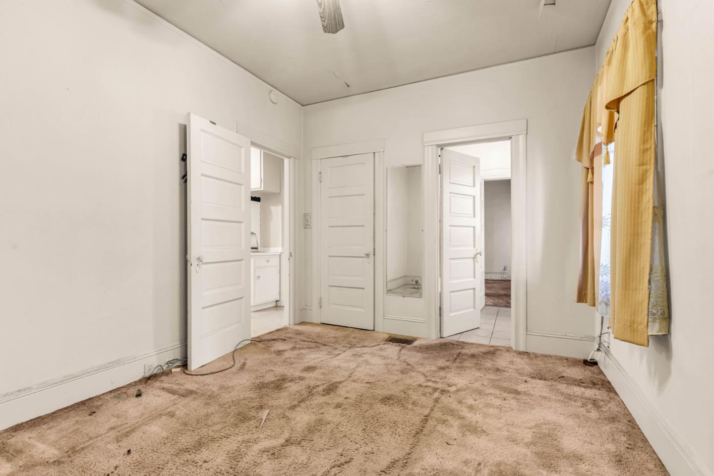 Detail Gallery Image 22 of 54 For 852 58th St, Oakland,  CA 94608 - – Beds | – Baths