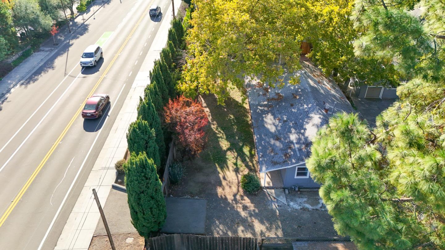 Detail Gallery Image 62 of 94 For 15965 Blossom Hill Rd, Los Gatos,  CA 95032 - 3 Beds | 2 Baths