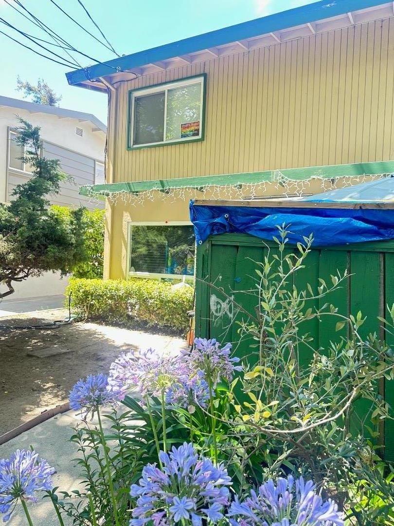 Detail Gallery Image 4 of 18 For 1950 Ivy St, San Mateo,  CA 94403 - – Beds | – Baths