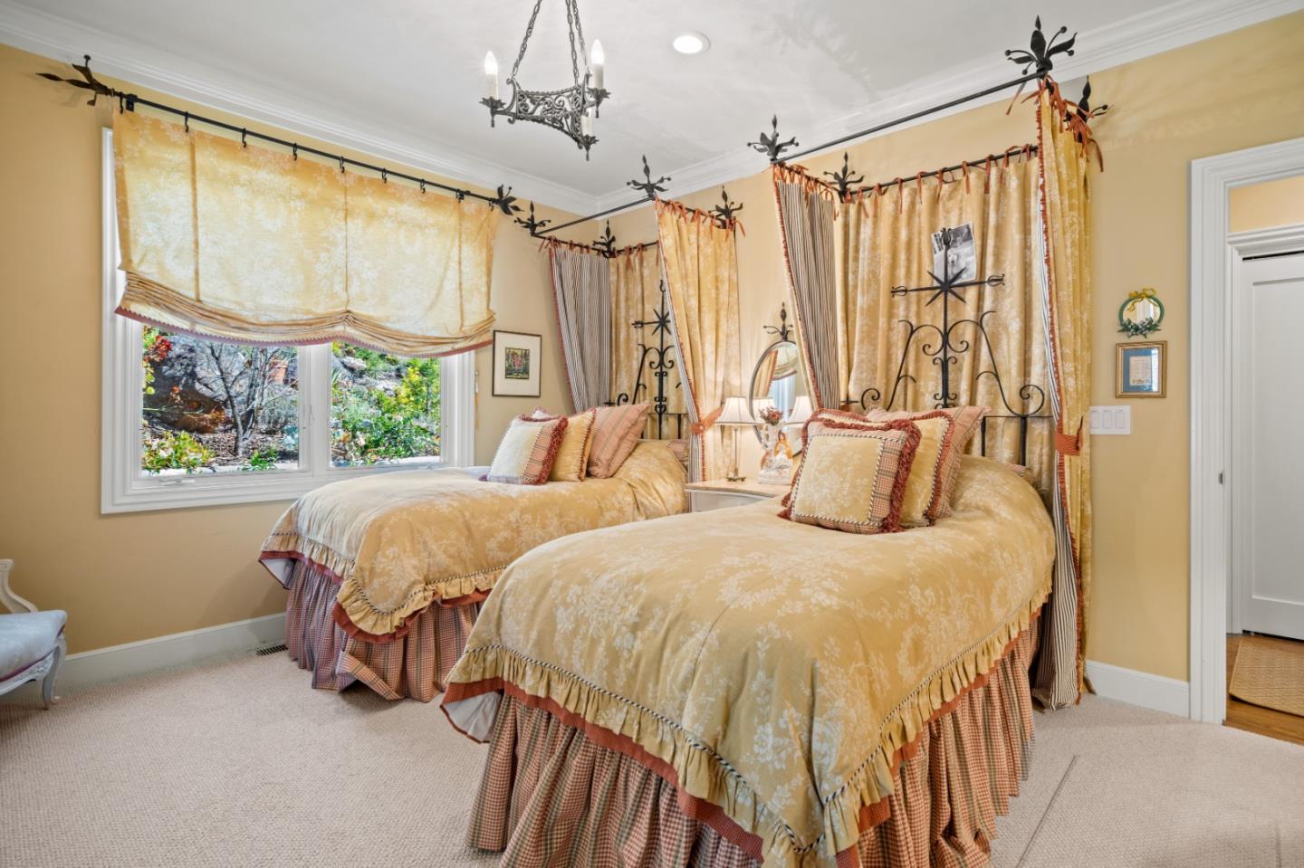 Detail Gallery Image 25 of 40 For 3930 via Mar Monte, Carmel,  CA 93923 - 6 Beds | 5/1 Baths