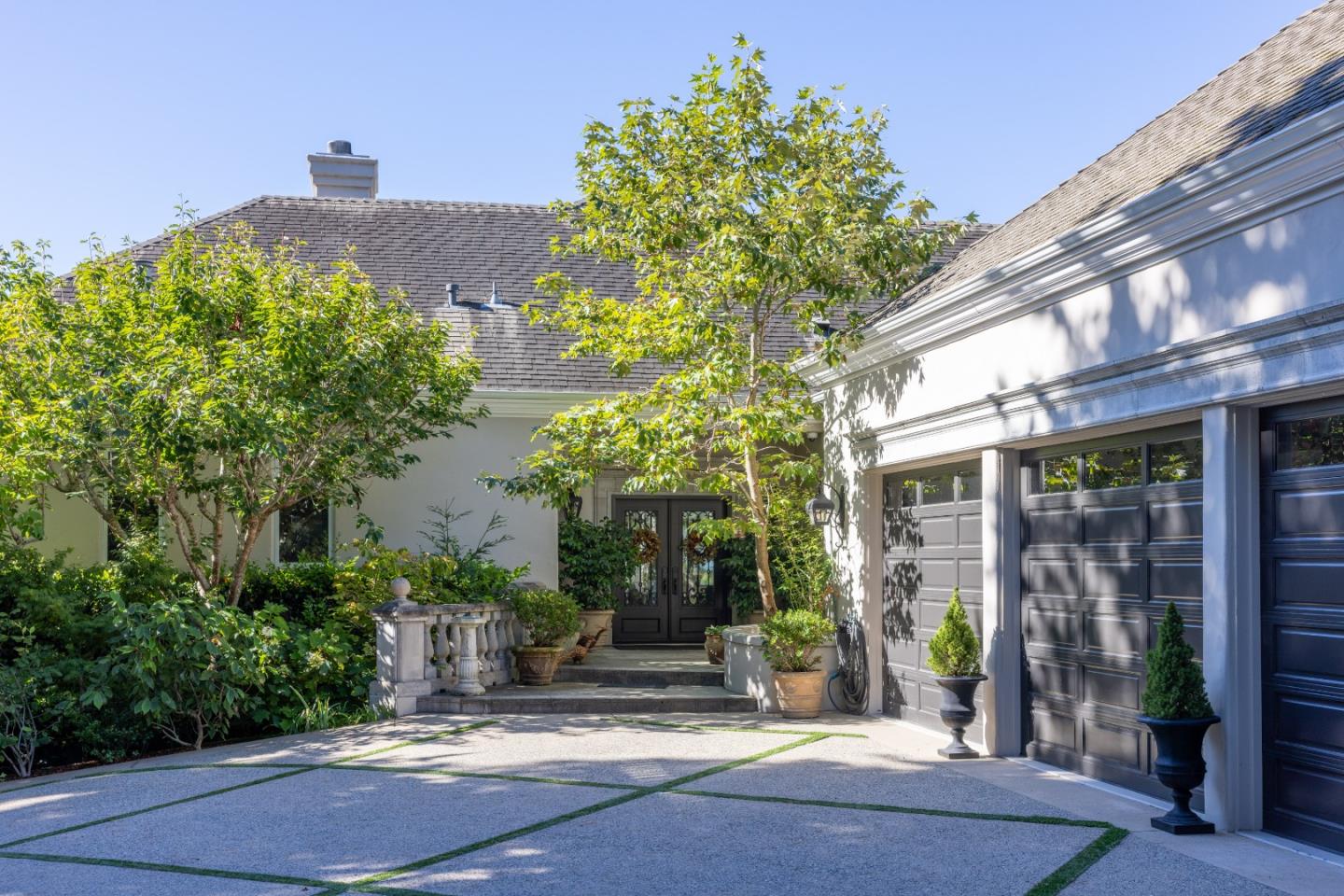 Detail Gallery Image 4 of 40 For 3930 via Mar Monte, Carmel,  CA 93923 - 6 Beds | 5/1 Baths