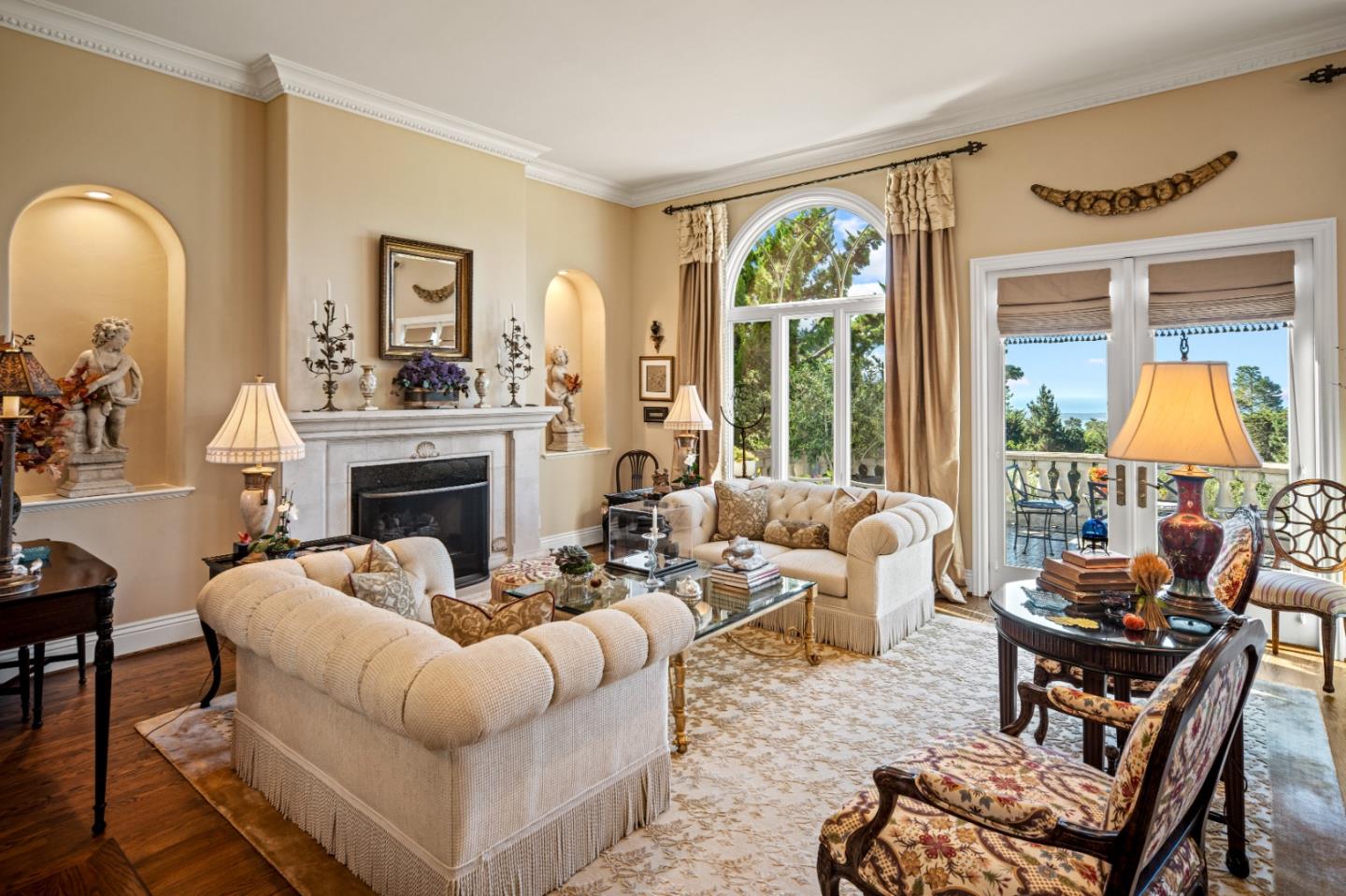 Detail Gallery Image 7 of 40 For 3930 via Mar Monte, Carmel,  CA 93923 - 6 Beds | 5/1 Baths